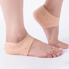 2Pcs Silicone Gel Moisturizing Heel Socks Unisex Foot Protectors Shoe Cushion Cracked Pain Relief Pad